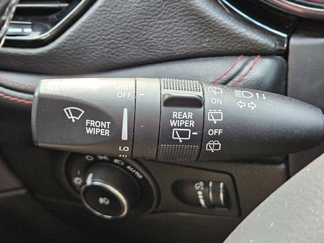 Used 2023 Dodge Durango GT RWD image 23