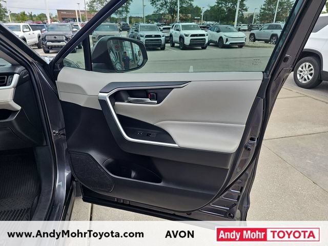 Used 2022 Toyota RAV4 XLE Premium FWD image 37