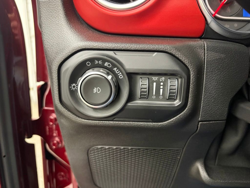 Used 2021 Jeep Wrangler Unlimited Rubicon image 22