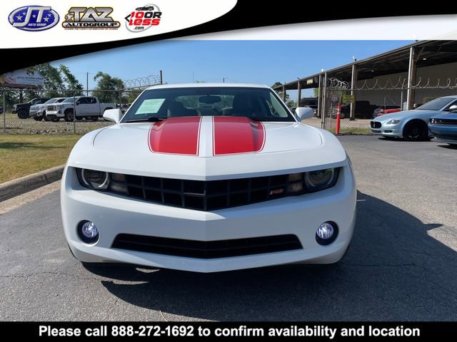 Used 2010 Chevrolet Camaro LT w/ RS Package RWD image 2