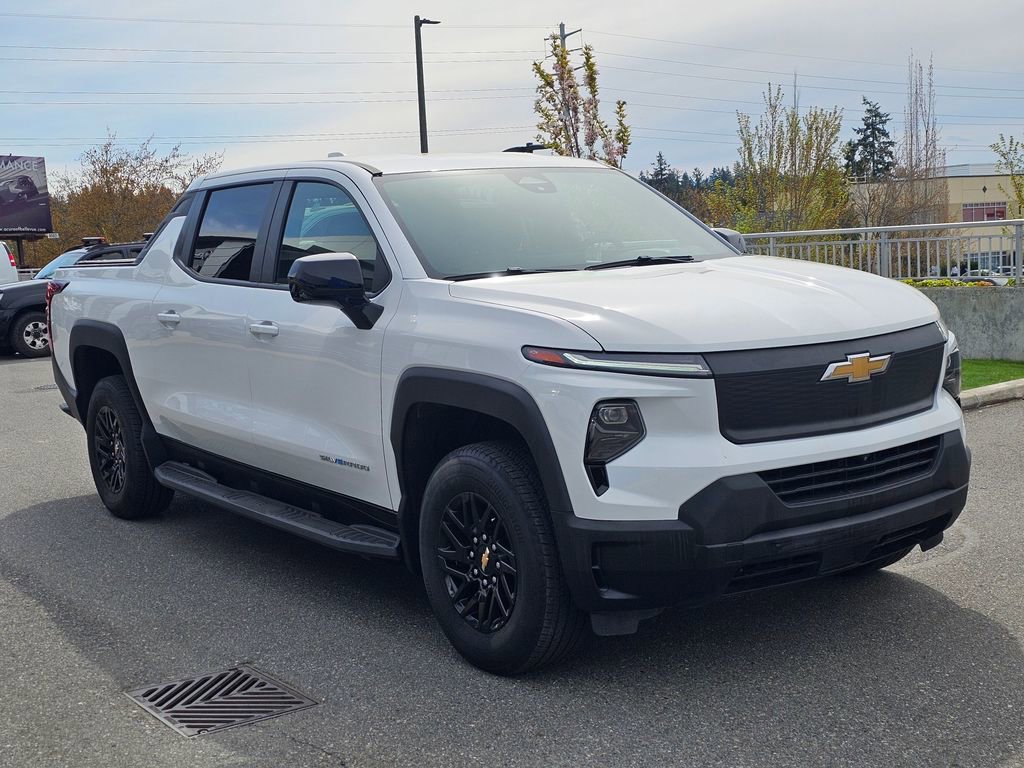 Used 2024 Chevrolet Silverado EV W/T AWD/4WD image 7