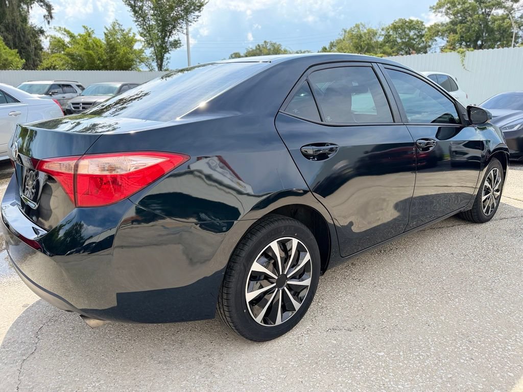 Used 2017 Toyota Corolla LE FWD image 5
