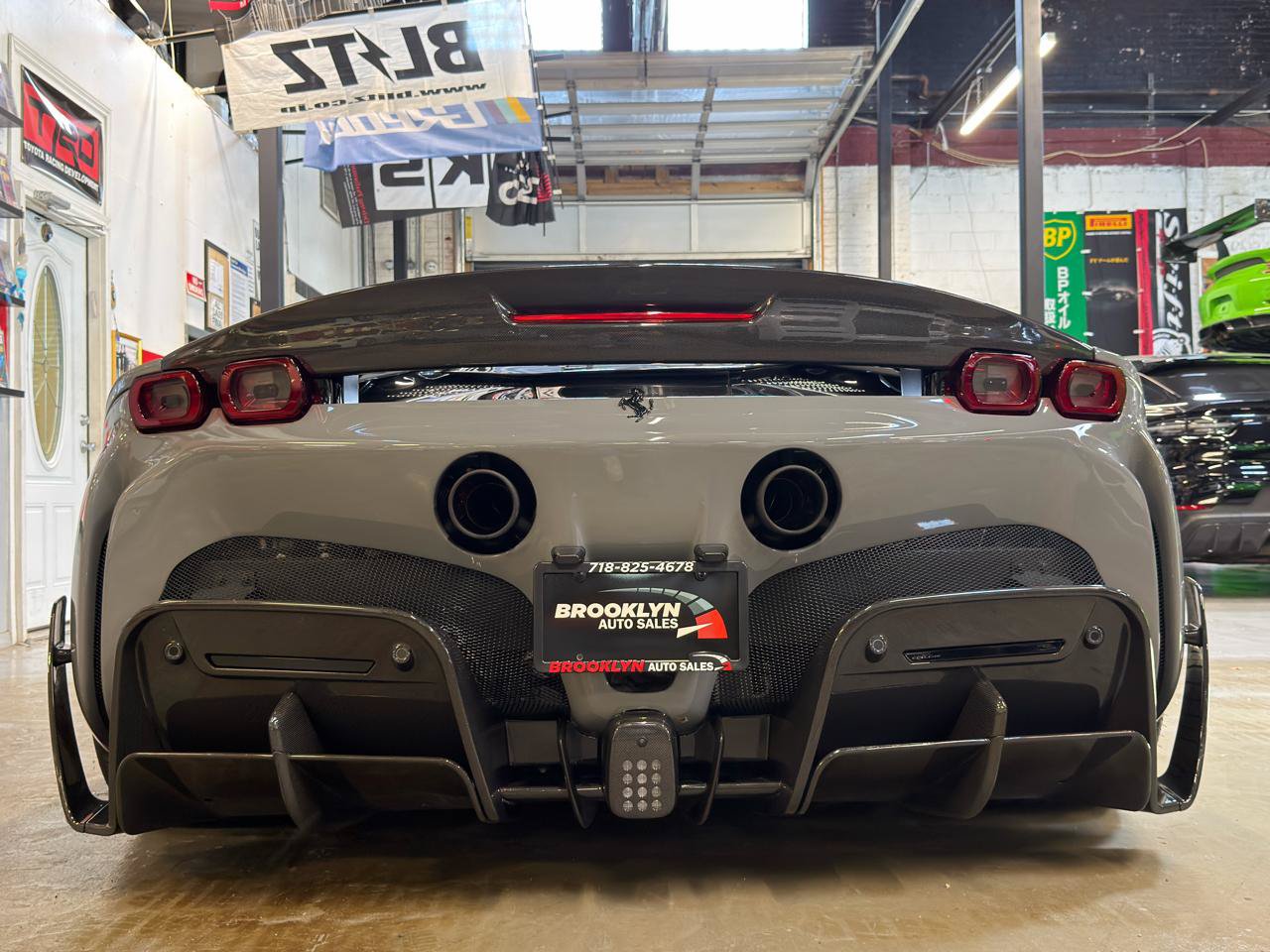 Used 2022 Ferrari SF90 Spider AWD/4WD image 8