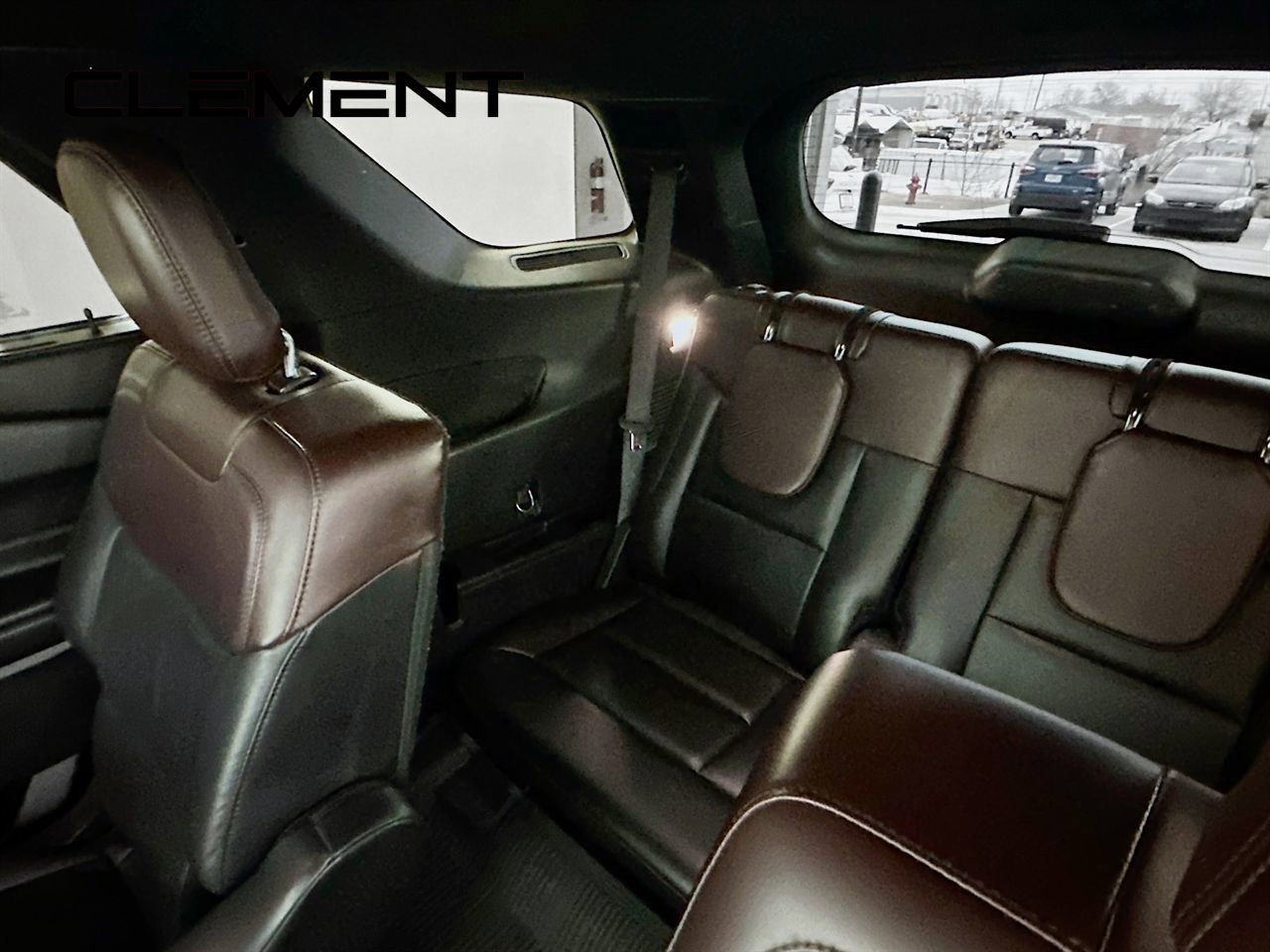 Certified 2020 Ford Explorer Platinum w/ Premium Technology Package image 34