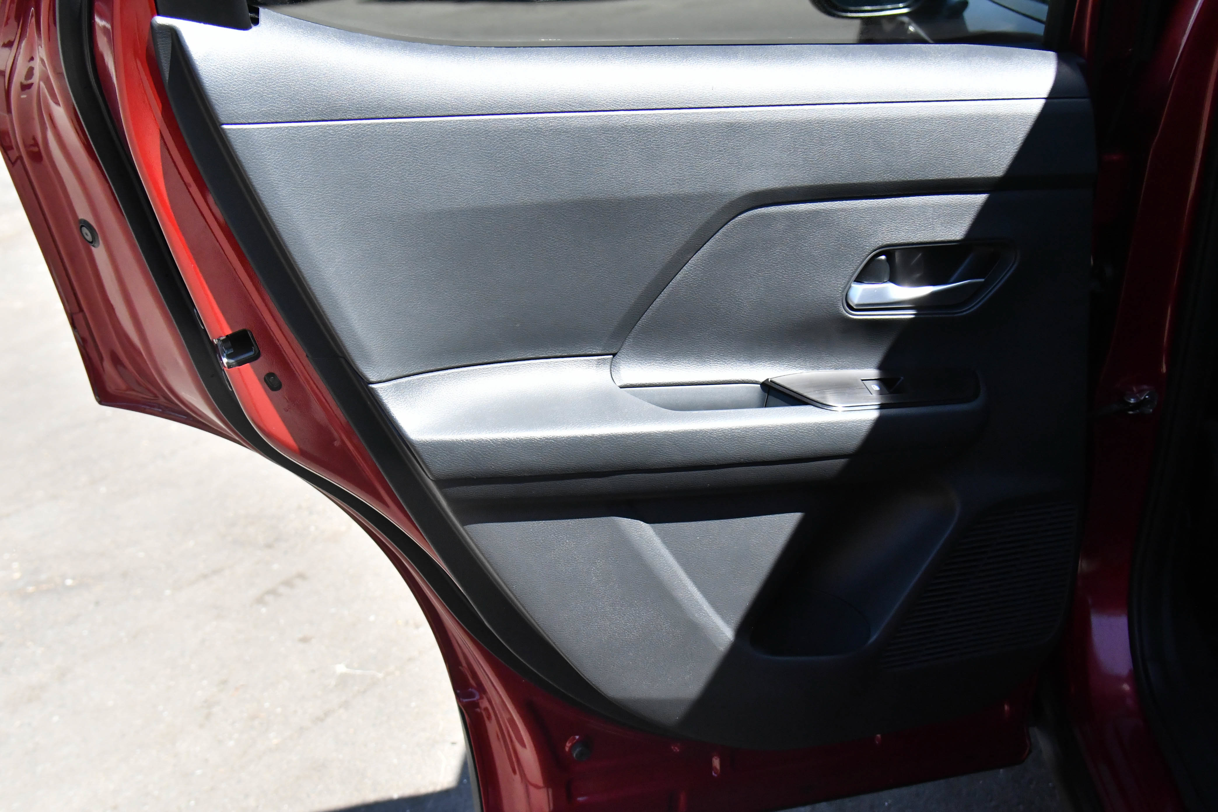 Used 2026 Nissan Kicks SV FWD image 36