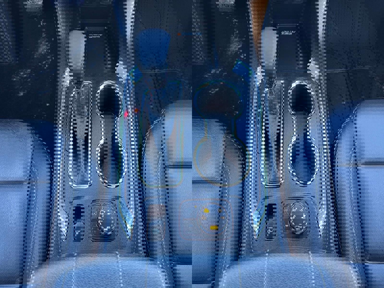 Certified 2023 Chevrolet Traverse LT w/ LPO, Floor Liner Package image 12