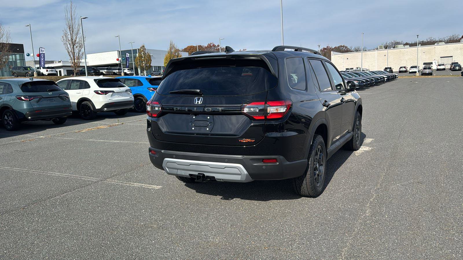 New 2025 Honda Pilot TrailSport image 6