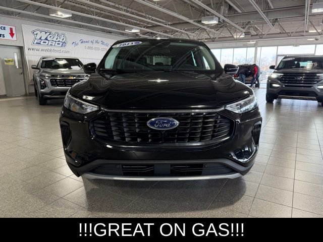 Used 2023 Ford Escape Active w/ Tech Pack #2 image 3