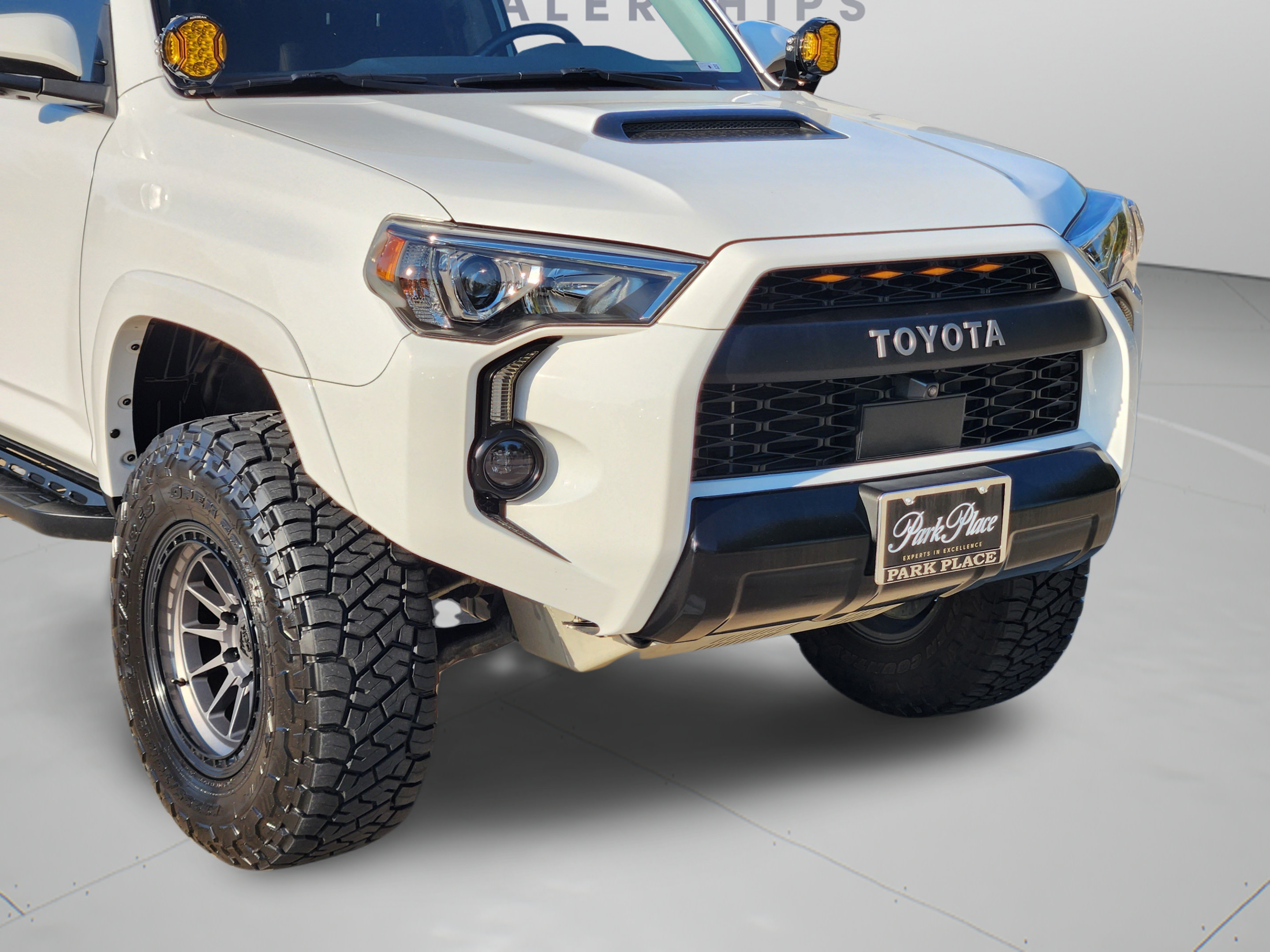 Used 2023 Toyota 4Runner TRD Pro AWD/4WD image 32