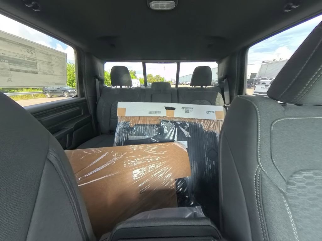 New 2026 RAM 1500 Classic Warlock image 26