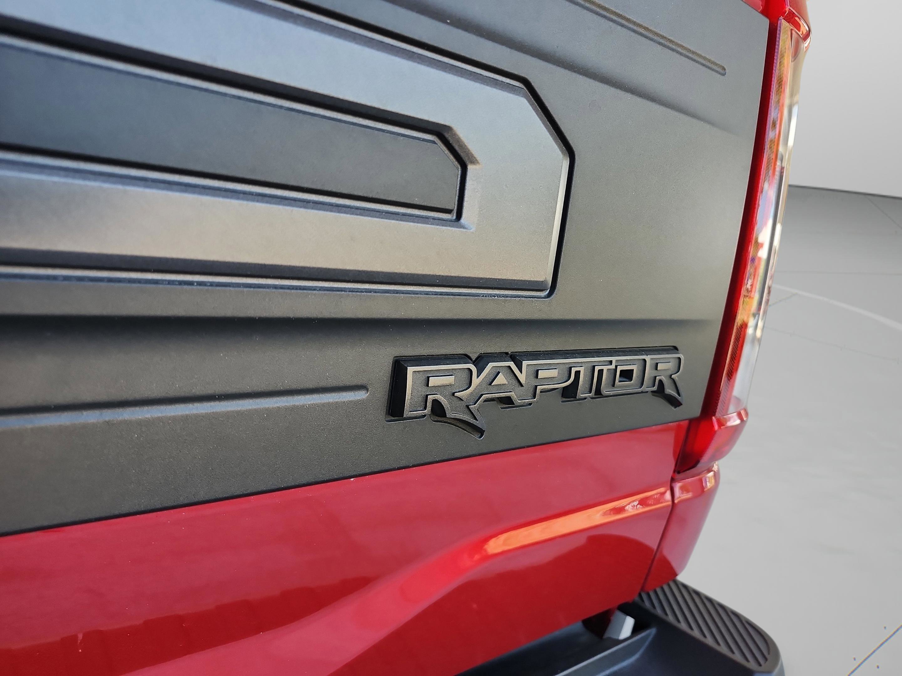 Certified 2023 Ford F150 Raptor w/ Raptor Carbon Fiber Package AWD/4WD image 30