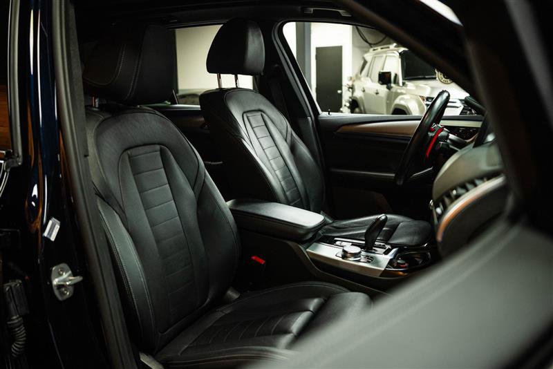 Used 2019 BMW X3 M40i w/ Premium Package image 15