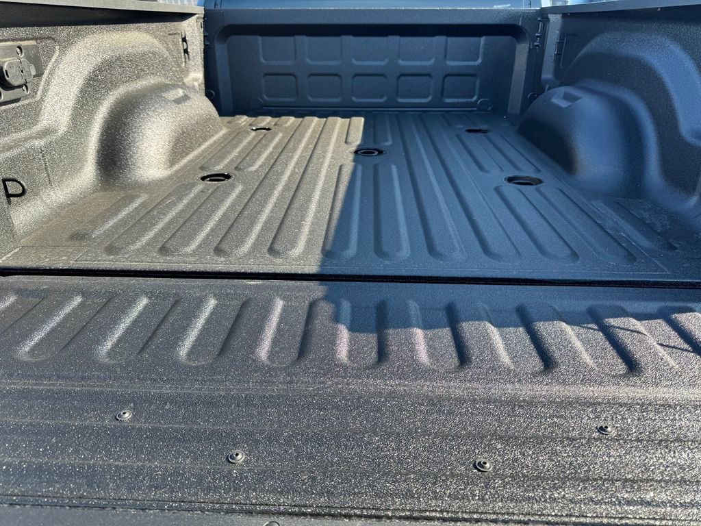 New 2026 RAM 2500 Big Horn AWD/4WD image 9
