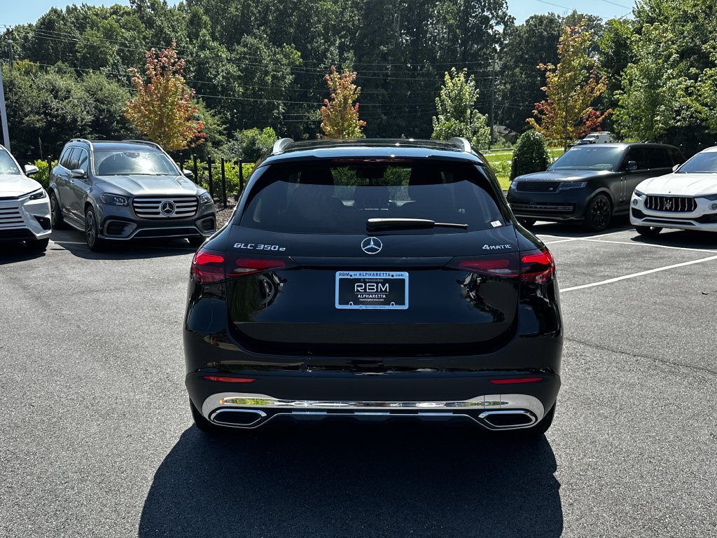 Certified 2025 Mercedes-Benz GLC 350e 4MATIC w/ Driver Assistance Package image 7