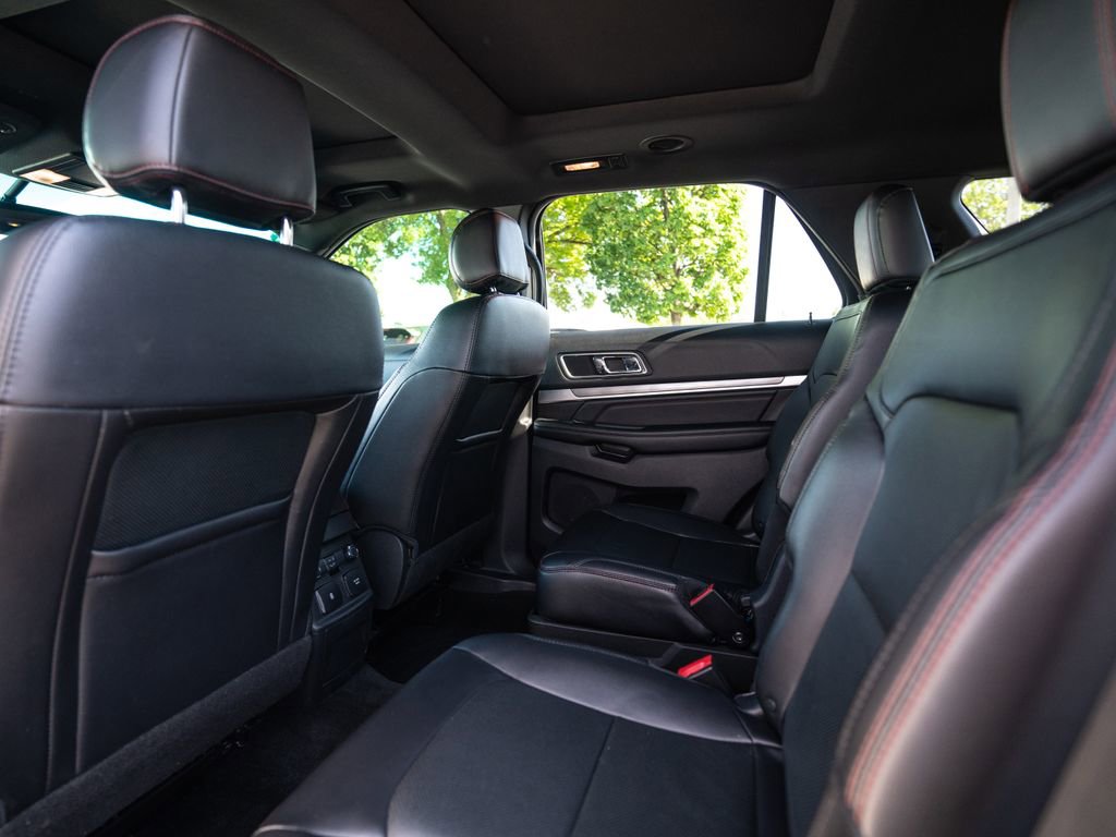 Used 2017 Ford Explorer Sport w/ Equipment Group 401A AWD/4WD image 40