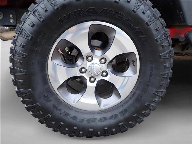 Used 2010 Jeep Wrangler Unlimited Rubicon w/ Trailer Tow Group AWD/4WD image 7