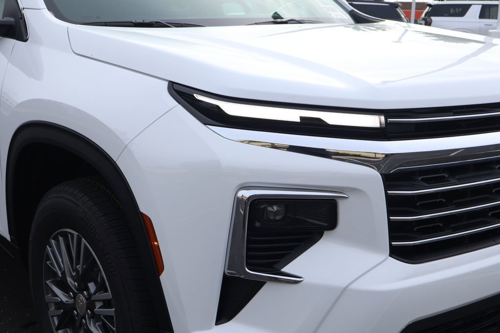 New 2026 Chevrolet Traverse LT w/ Driver Confidence Package image 4
