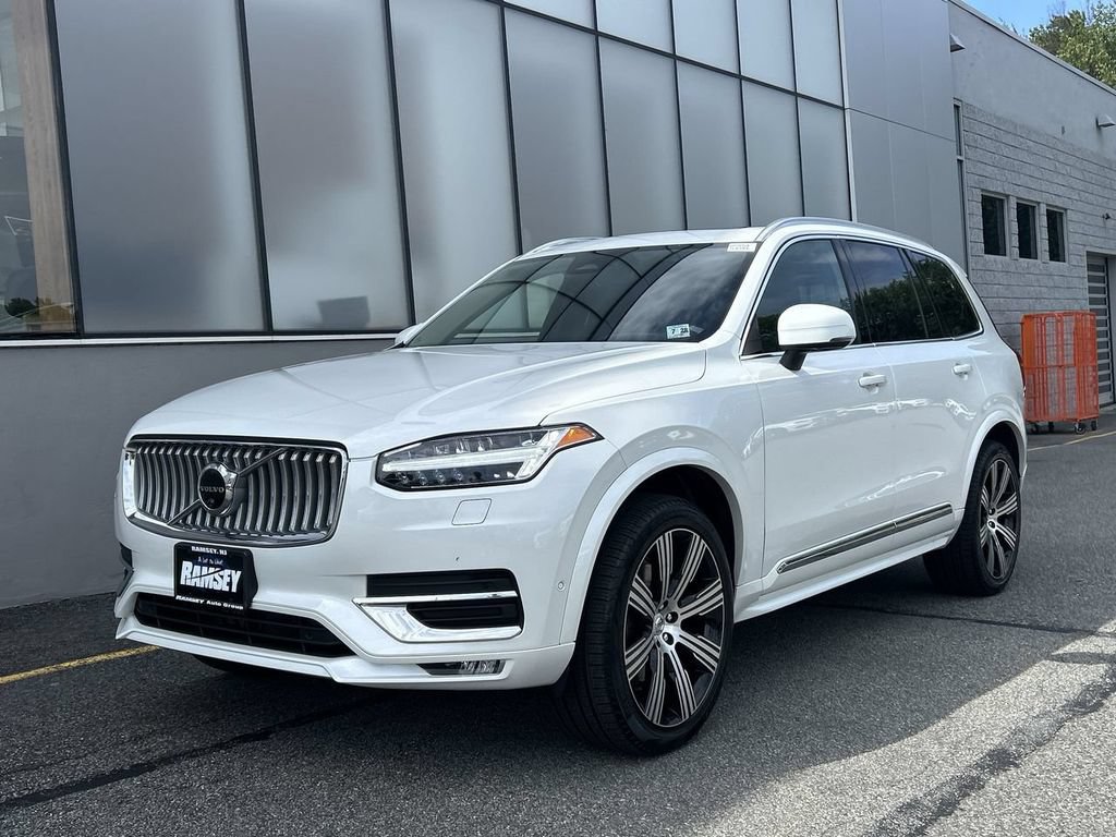 Certified 2023 Volvo XC90 B6 Ultimate w/ Protection Package Premier