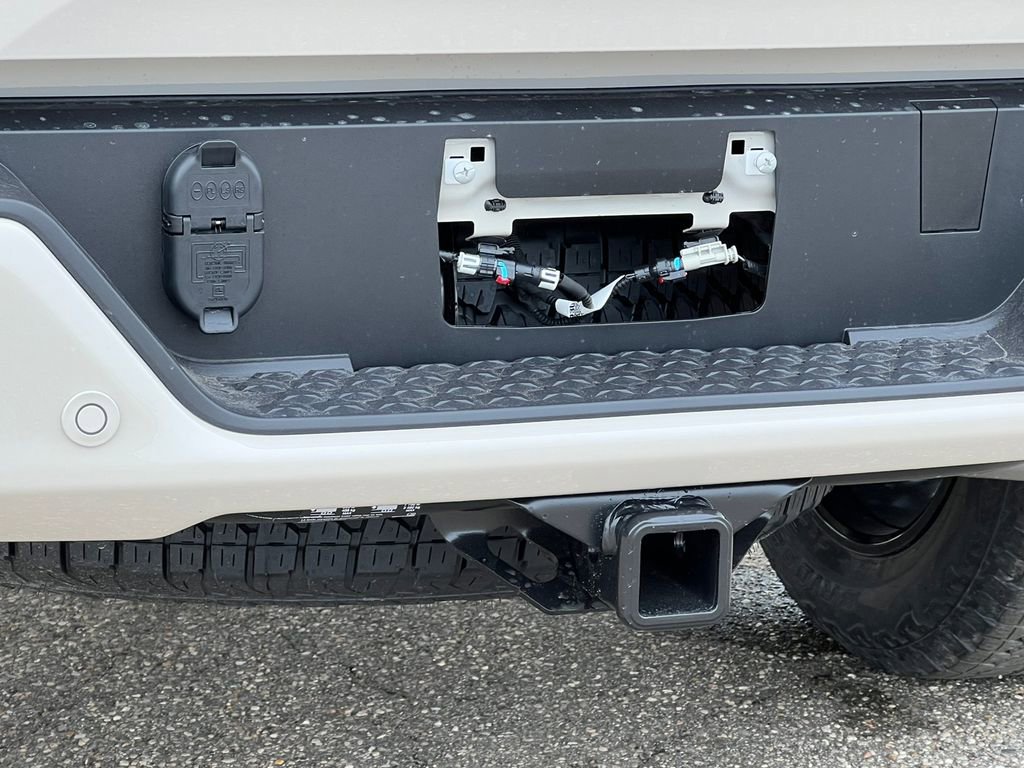 New 2026 GMC Canyon AT4 w/ Technology Plus Package image 12