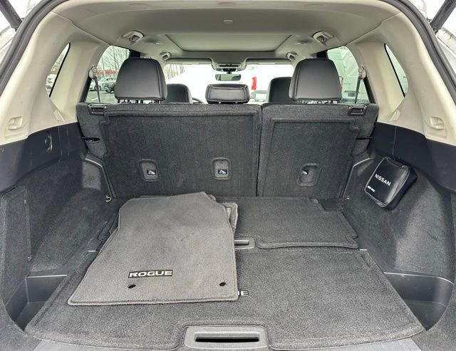 Used 2022 Nissan Rogue SL w/ SL Premium Package image 10