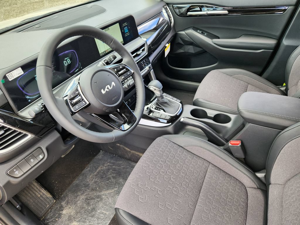 New 2026 Kia Seltos S AWD/4WD image 7