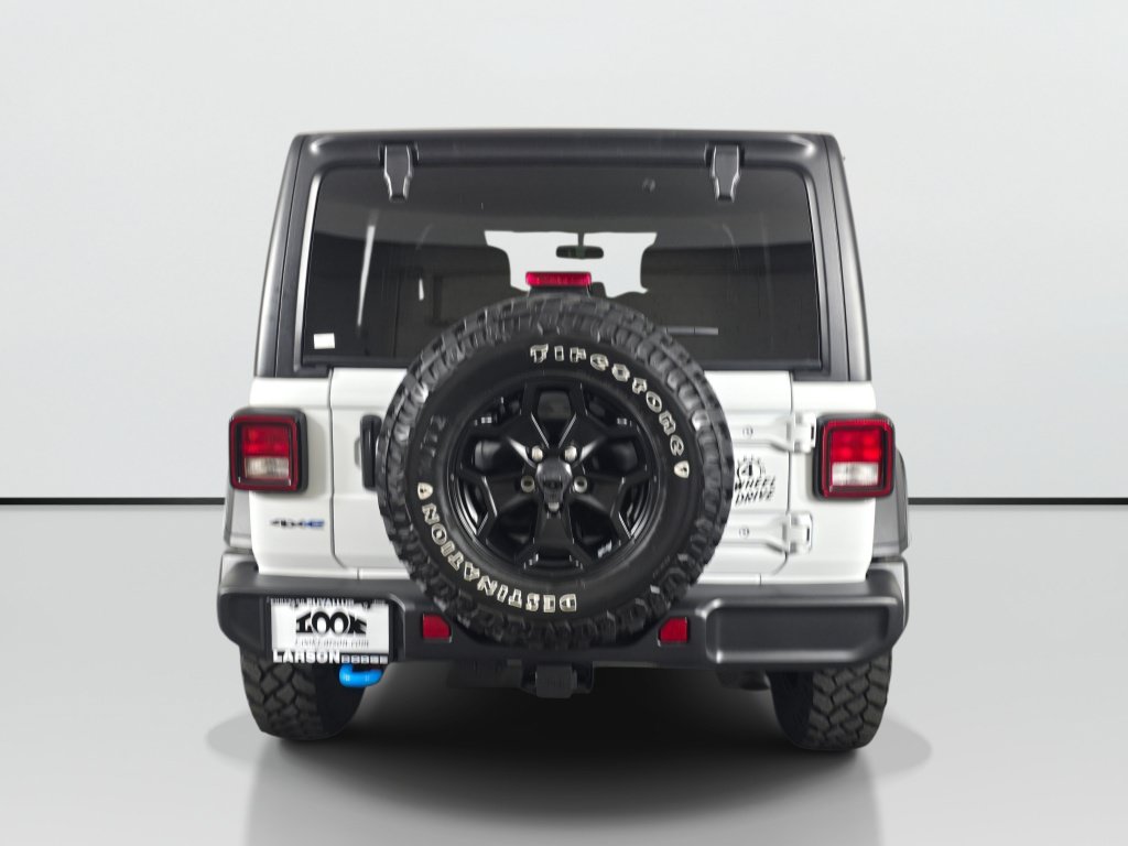 Used 2023 Jeep Wrangler Unlimited w/ Cold Weather Group AWD/4WD image 6