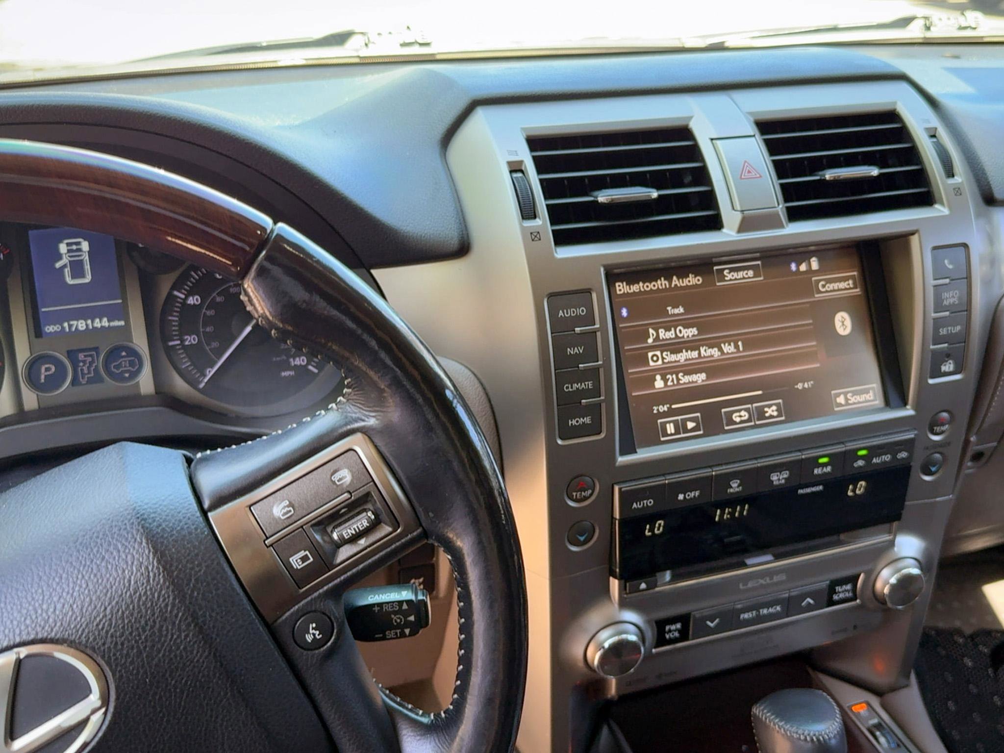 Used 2016 Lexus GX 460 Luxury AWD/4WD image 21