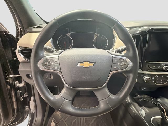 Used 2023 Chevrolet Traverse Premier AWD/4WD image 10