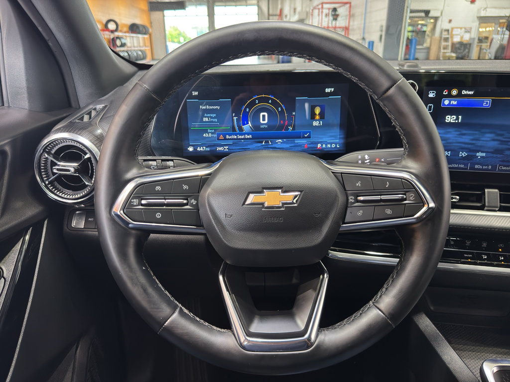 Used 2026 Chevrolet Equinox LT AWD/4WD image 20
