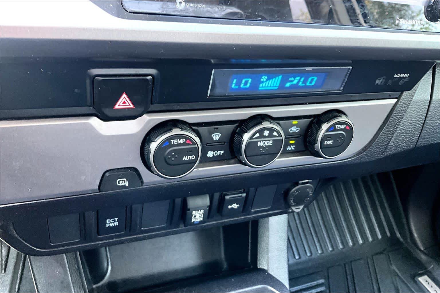 Used 2021 Toyota Tacoma SR5 RWD image 33