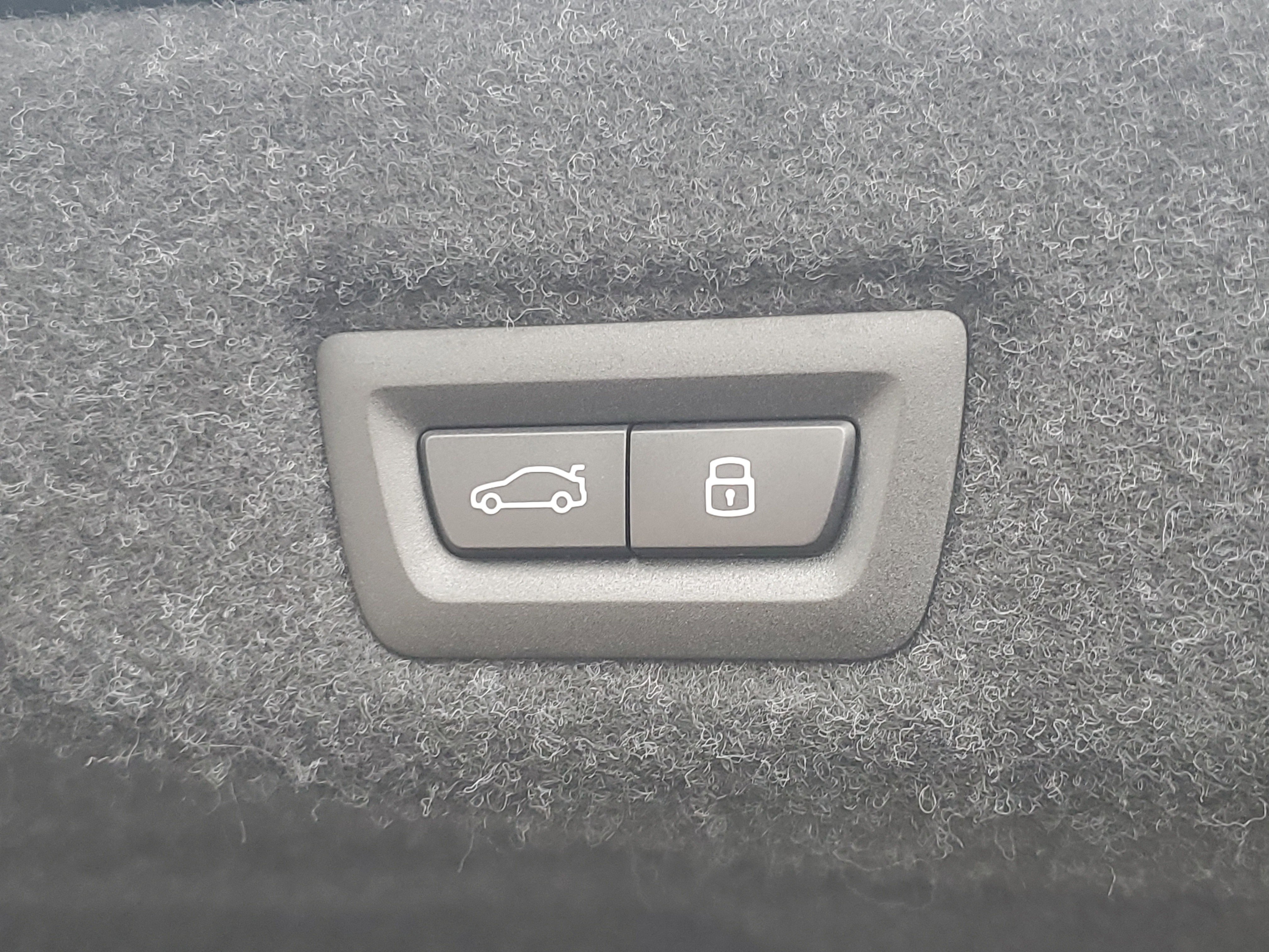 New 2026 BMW 530i xDrive w/ M Sport Package image 27