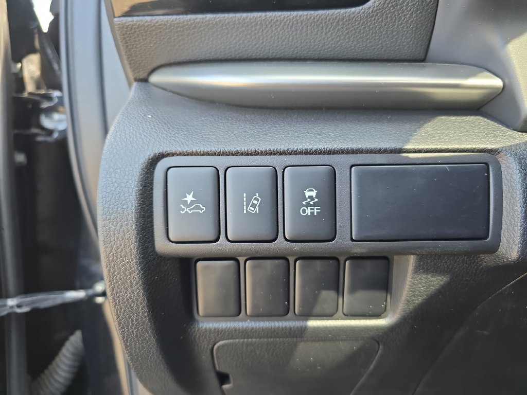 Used 2022 Mitsubishi Eclipse Cross SE FWD image 27