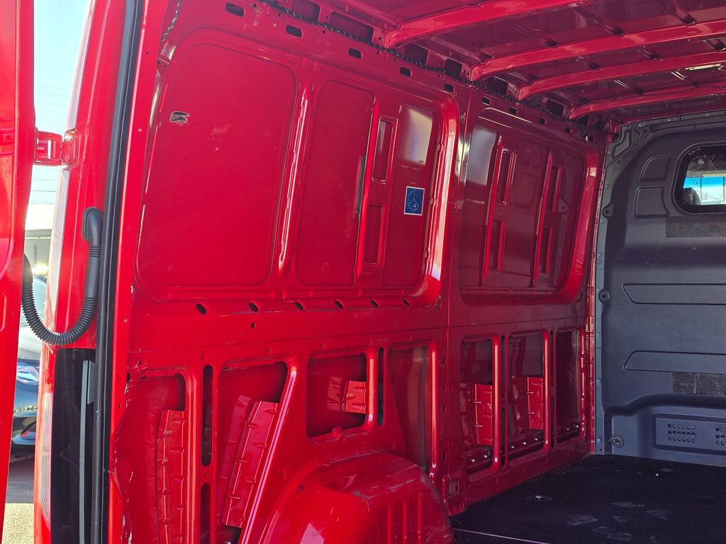 Used 2022 Mercedes-Benz Sprinter 2500 image 18