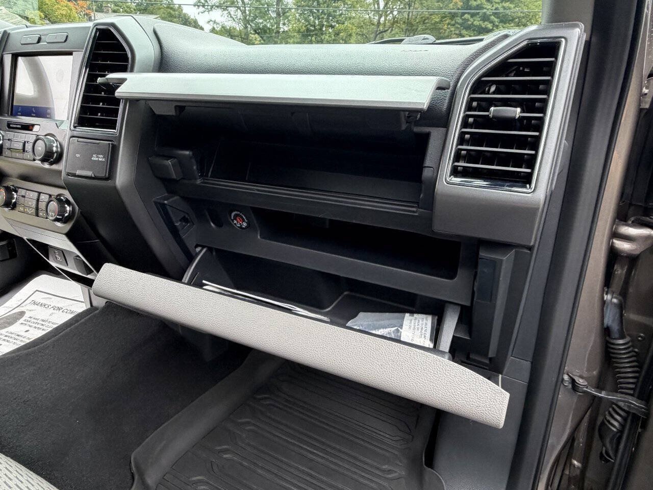 Used 2022 Ford F250 XLT w/ XLT Premium Package AWD/4WD image 27