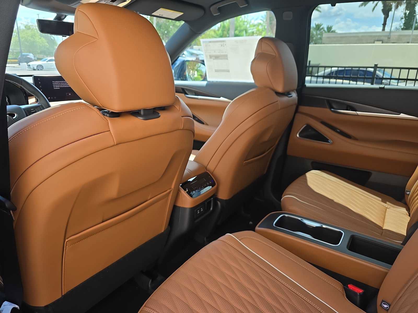 New 2026 INFINITI QX60 Autograph w/ Dark Cargo Package image 15
