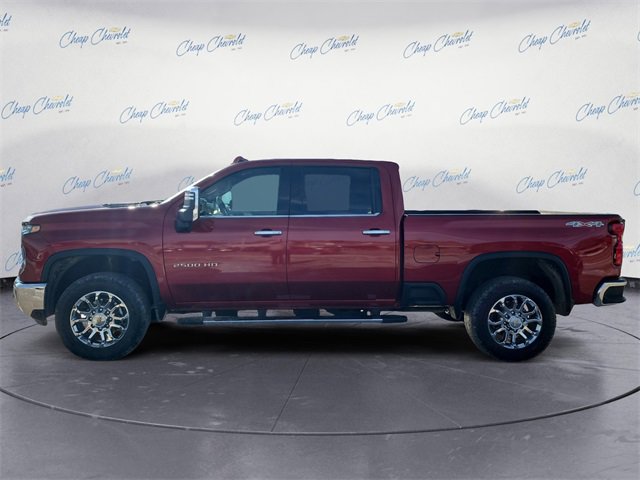 Used 2024 Chevrolet Silverado 2500 LTZ image 2