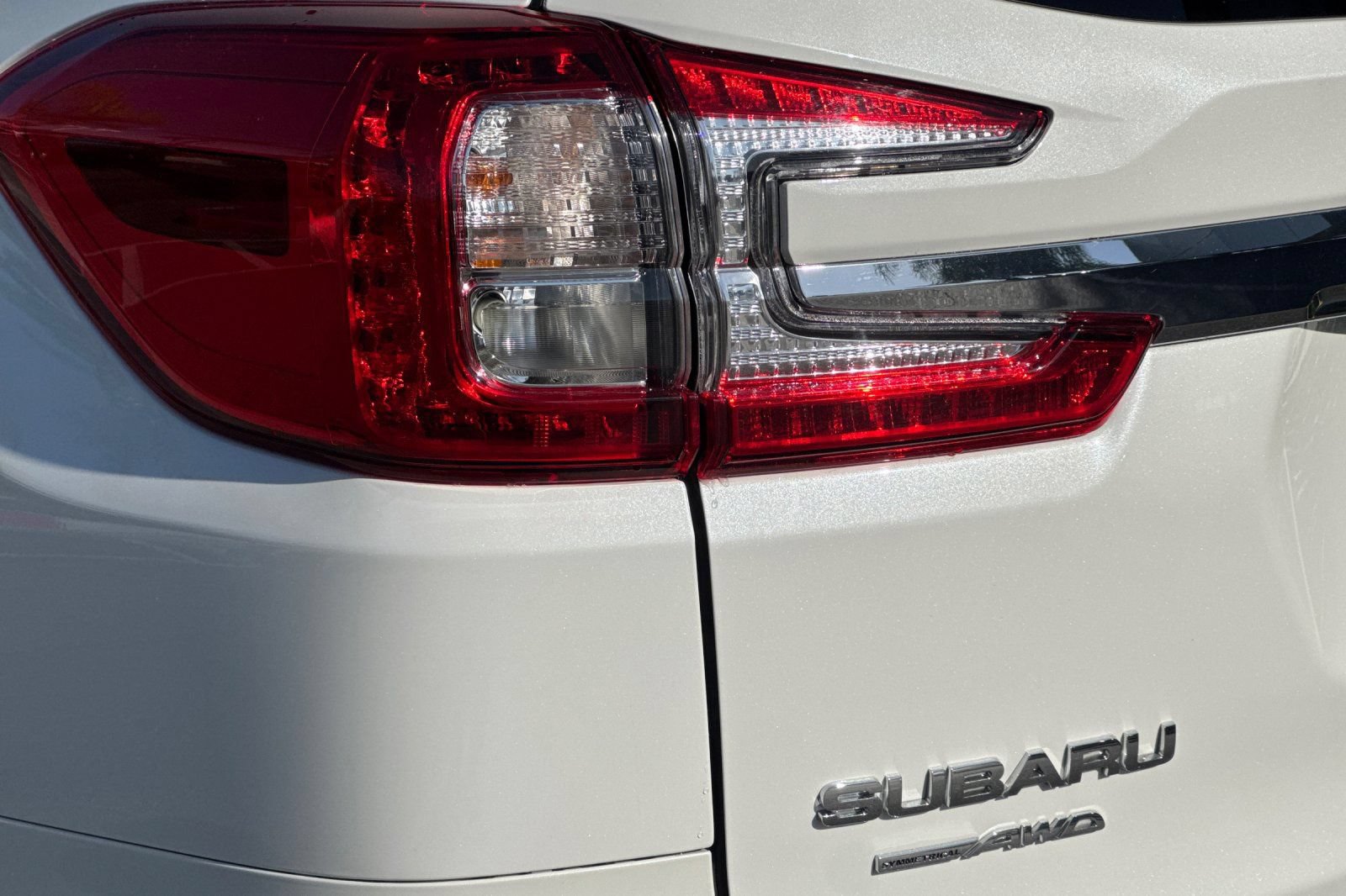 Used 2023 Subaru Ascent Touring AWD/4WD image 31