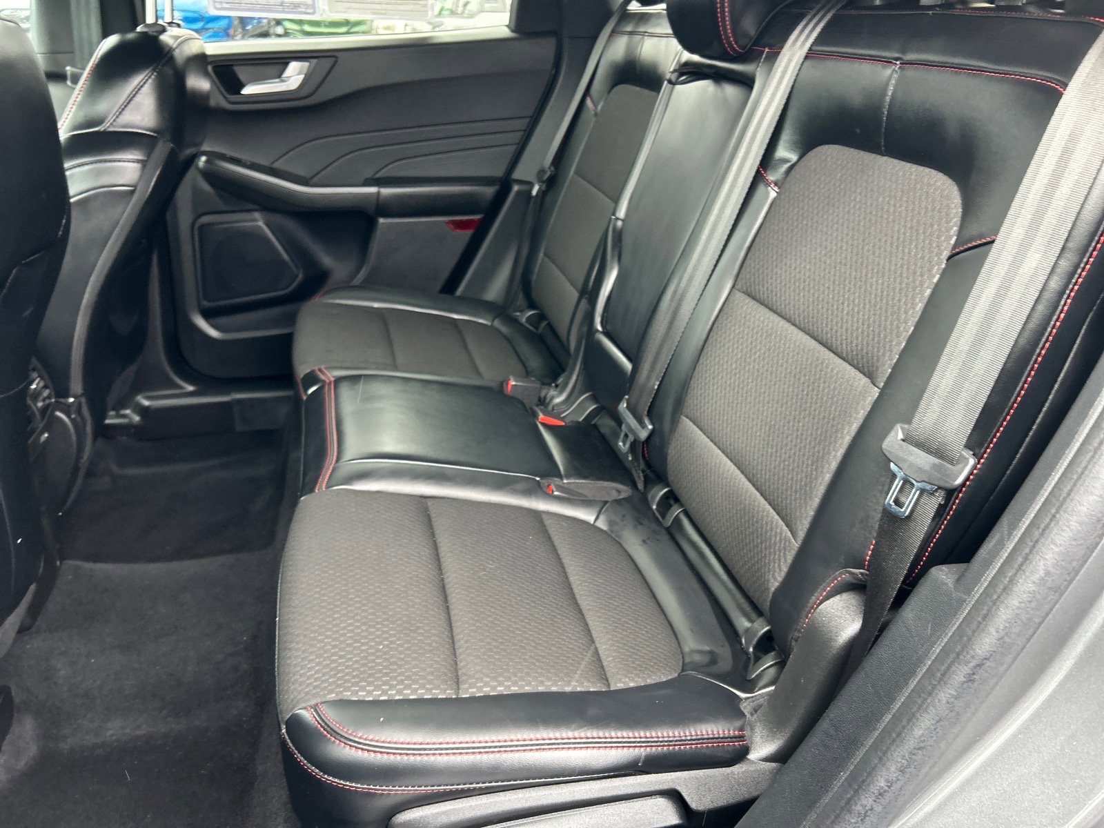 Certified 2023 Ford Escape ST-Line Elite image 9