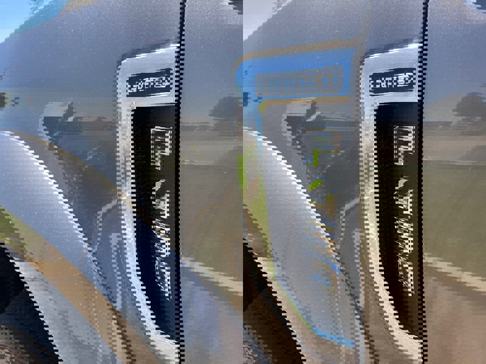 Used 2021 Ford F450 Limited AWD/4WD image 4