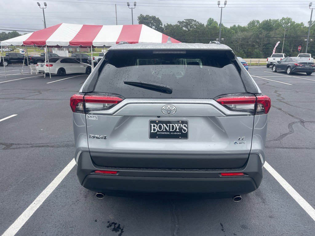 New 2025 Toyota RAV4 LE image 12