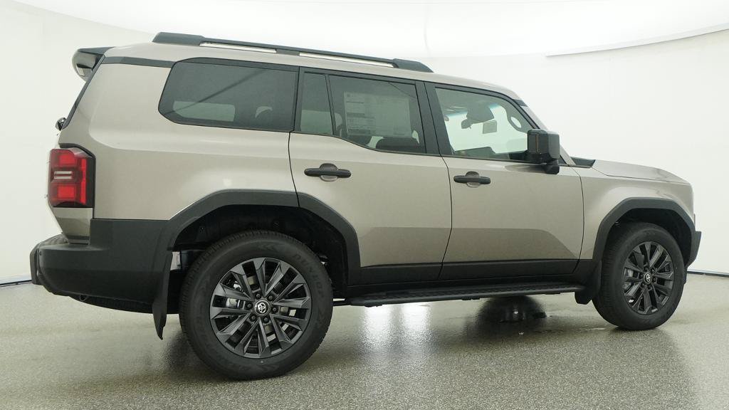 New 2027 Toyota Land Cruiser w/ Premium Package AWD/4WD image 29