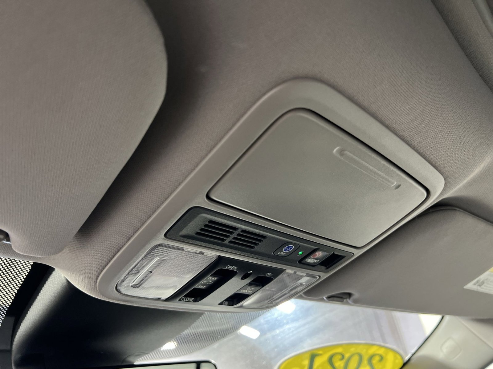 Used 2021 Honda Odyssey Elite image 36