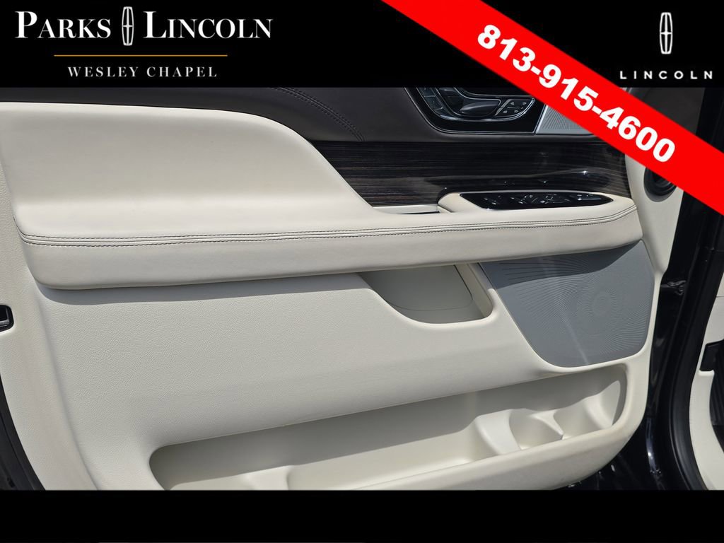 Certified 2022 Lincoln Navigator L Black Label AWD/4WD image 17