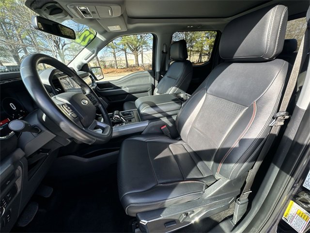 Used 2022 Ford F150 Lariat image 11