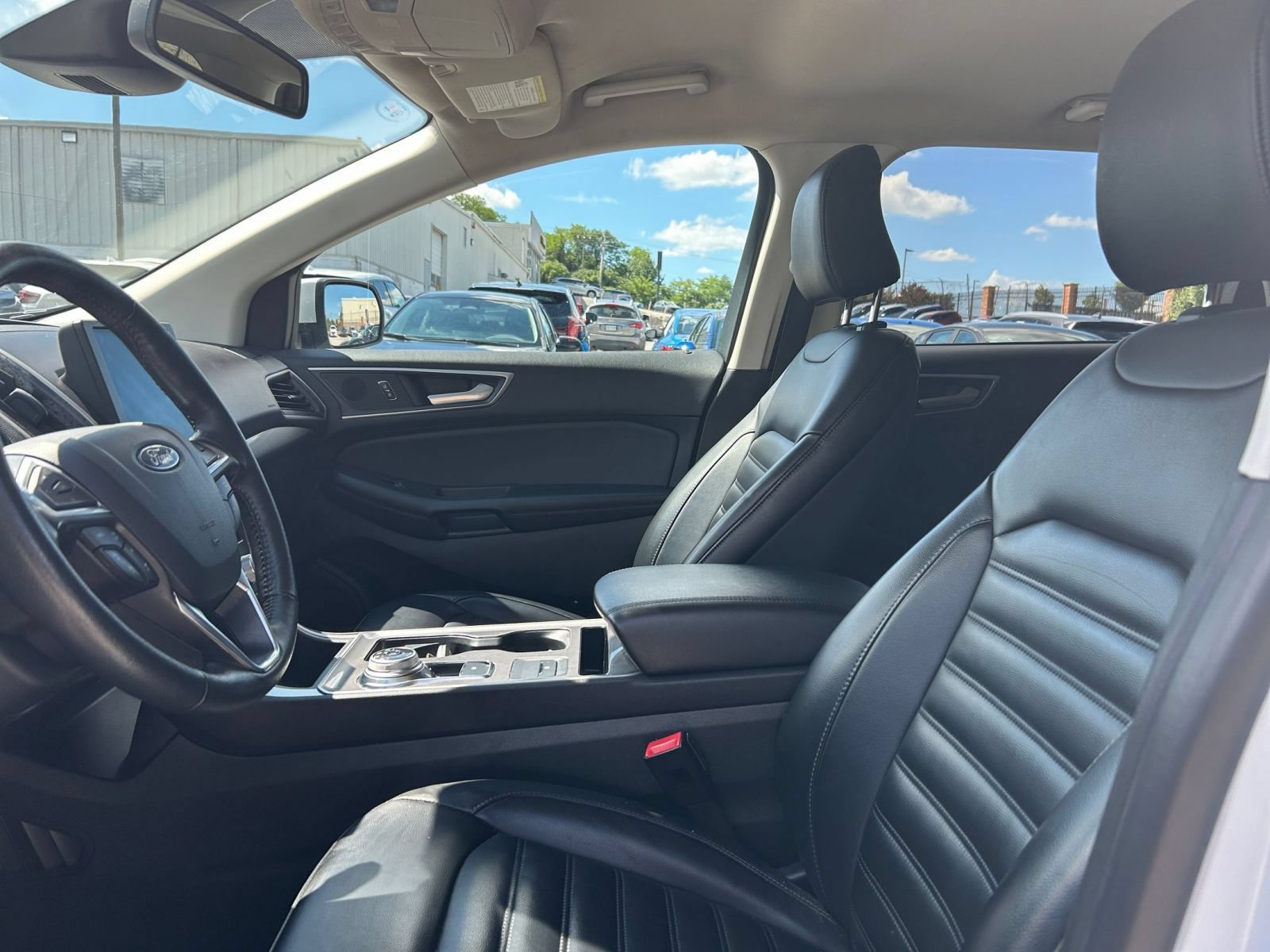 Used 2024 Ford Edge SEL AWD/4WD image 18