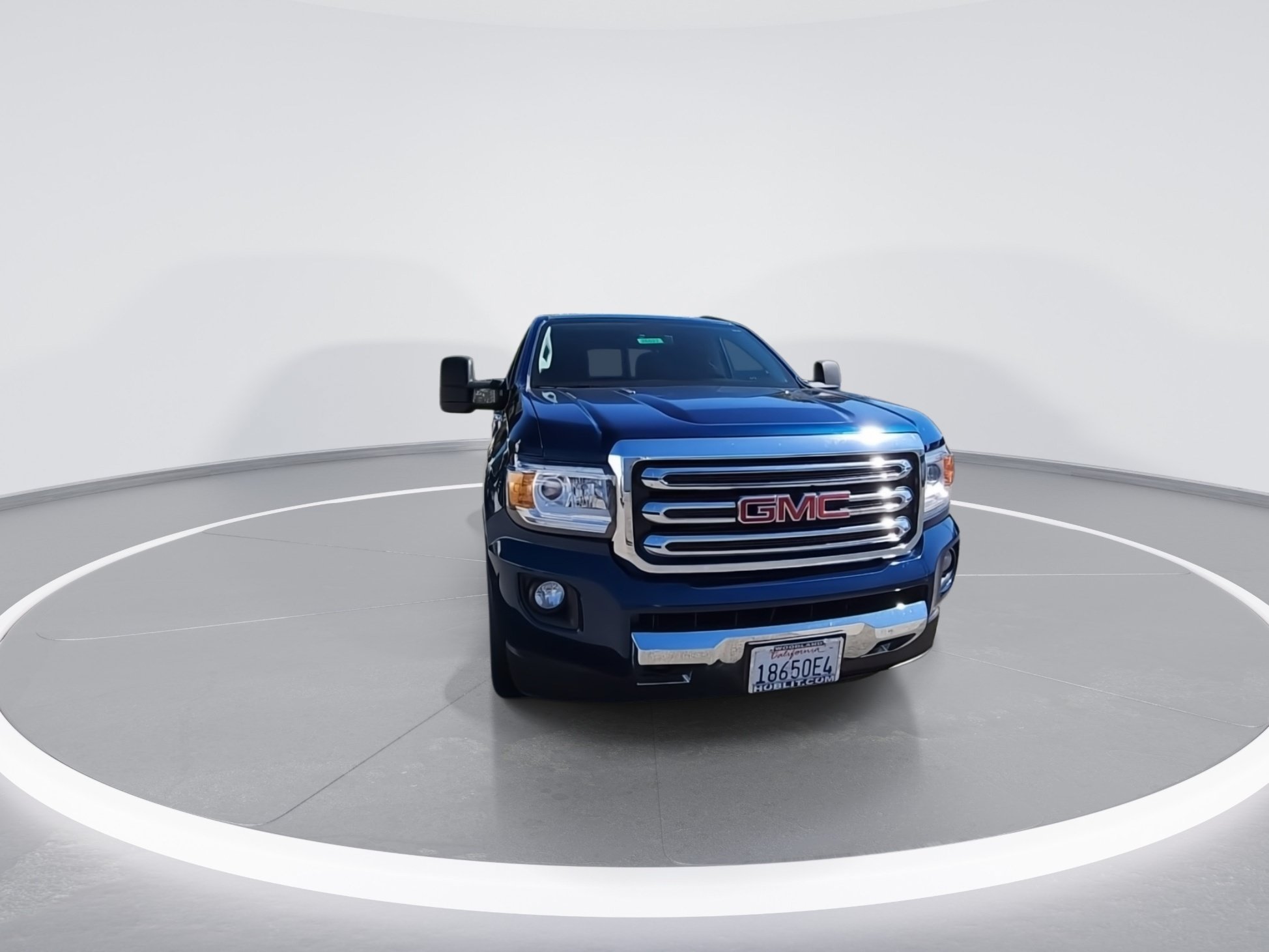 Used 2019 GMC Canyon SLT w/ Driver Alert Package AWD/4WD image 3