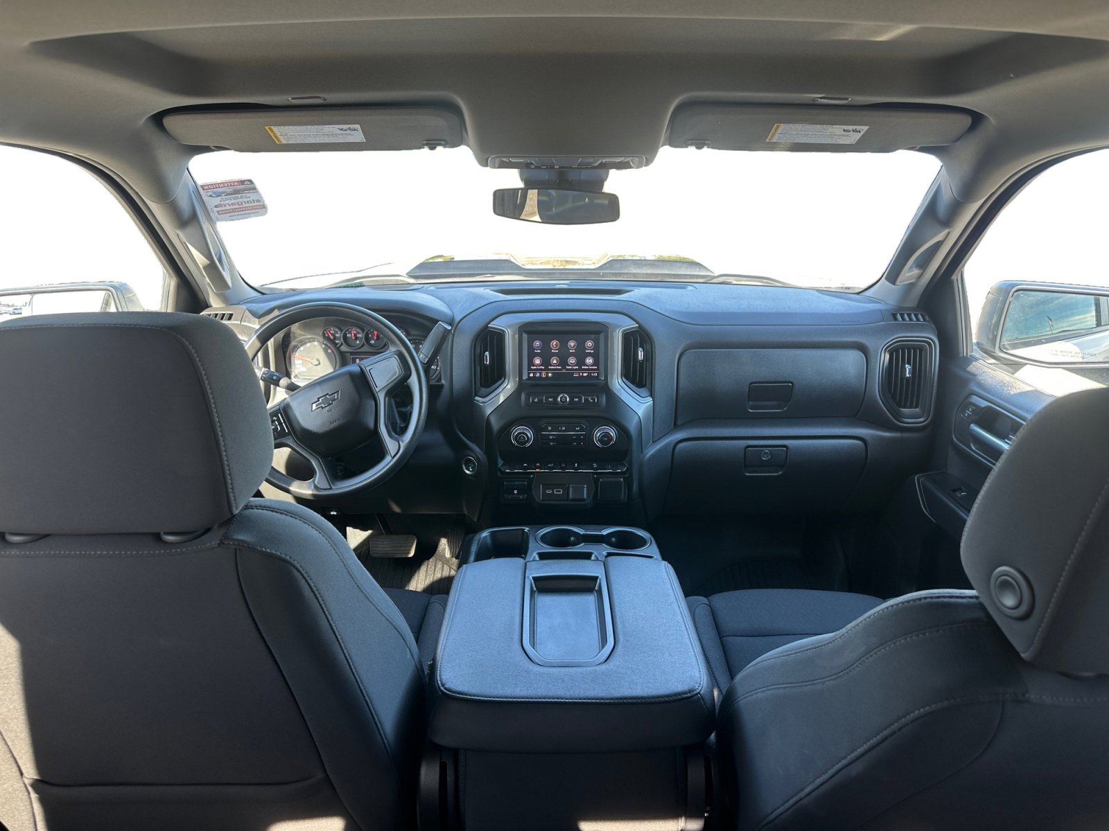 Used 2025 Chevrolet Silverado 1500 Custom Trail Boss w/ Dark Appearance Package image 10