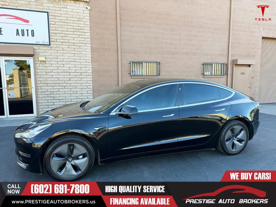 Used 2019 Tesla Model 3 Standard Range Plus image 3