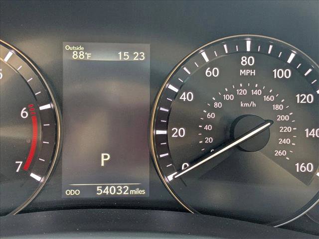 Used 2016 Lexus GS 200t w/ Premium Package image 11