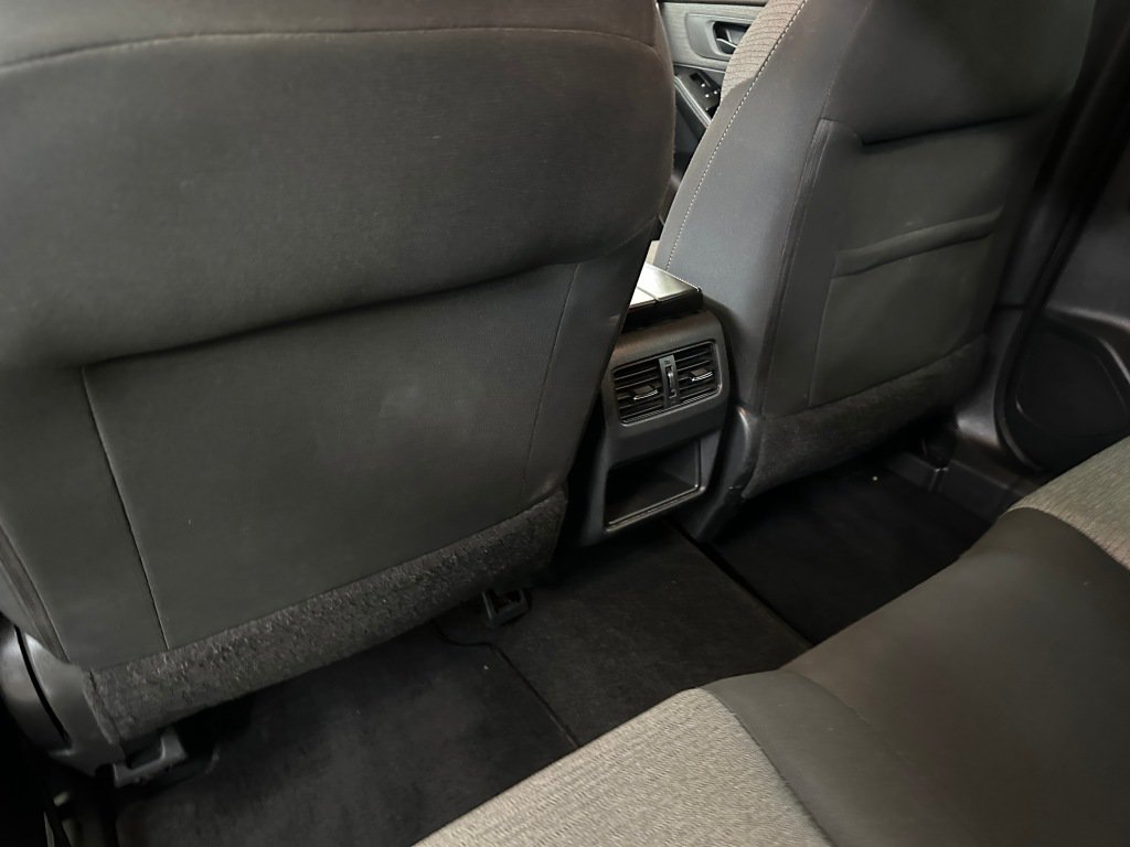 Used 2021 Nissan Rogue S AWD/4WD image 18